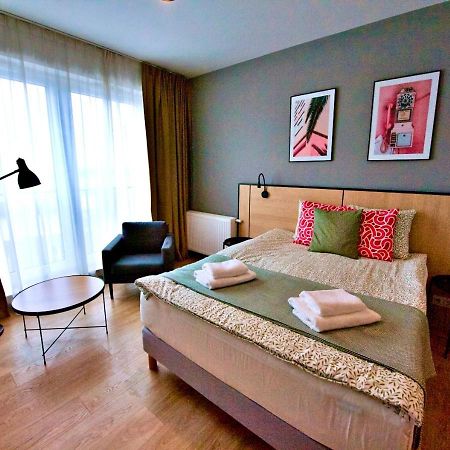 Bk Aparthotel Praga - National Stadium - Comfortable Apartment For 4 People Warszawa Eksteriør billede