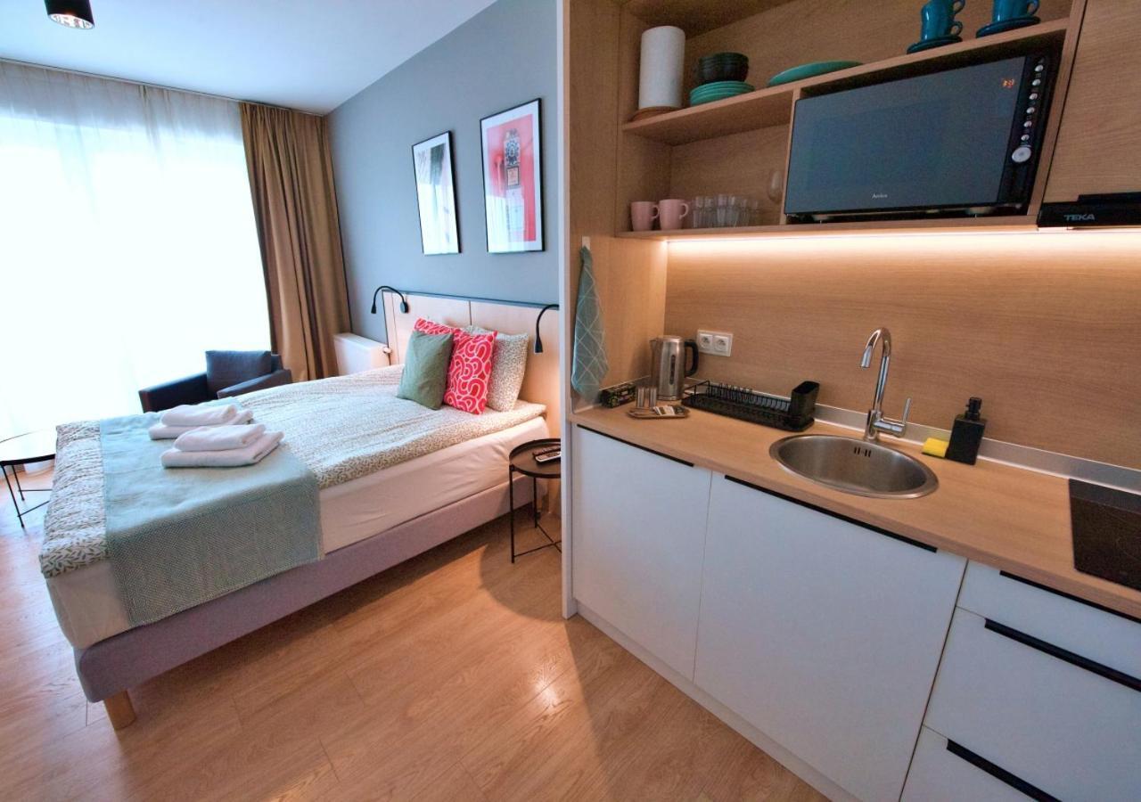 Bk Aparthotel Praga - National Stadium - Comfortable Apartment For 4 People Warszawa Eksteriør billede
