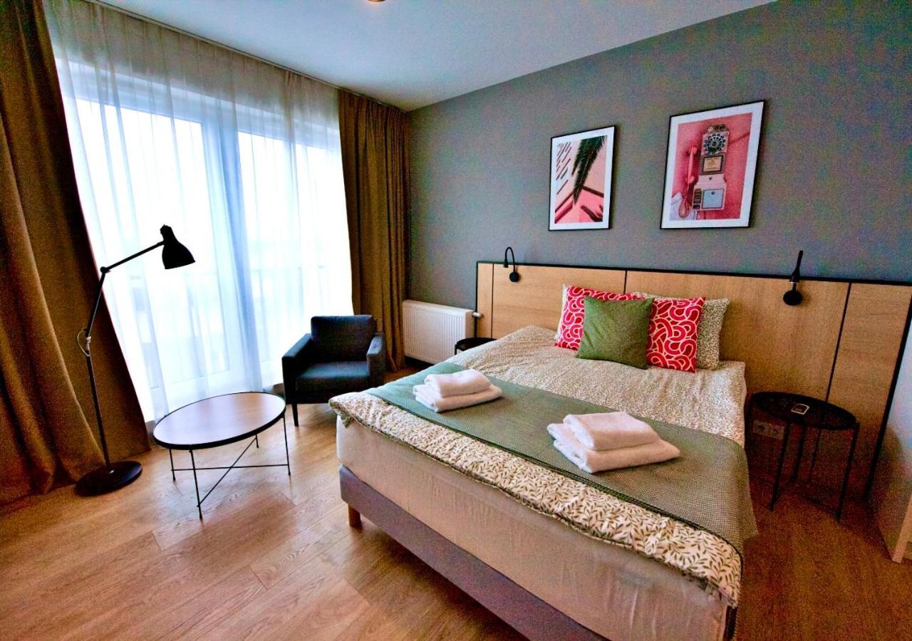 Bk Aparthotel Praga - National Stadium - Comfortable Apartment For 4 People Warszawa Eksteriør billede