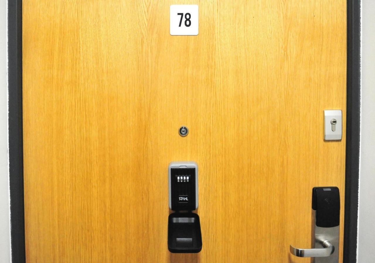 Bk Aparthotel Praga - National Stadium - Comfortable Apartment For 4 People Warszawa Eksteriør billede