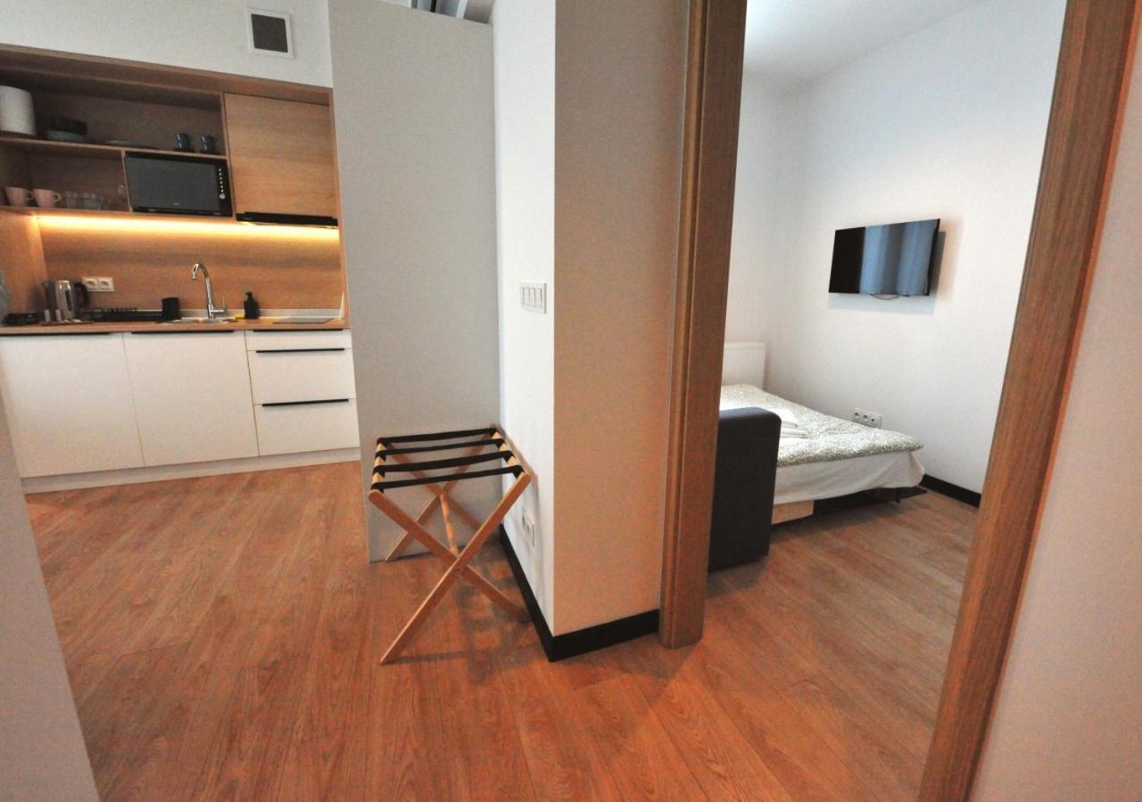 Bk Aparthotel Praga - National Stadium - Comfortable Apartment For 4 People Warszawa Eksteriør billede